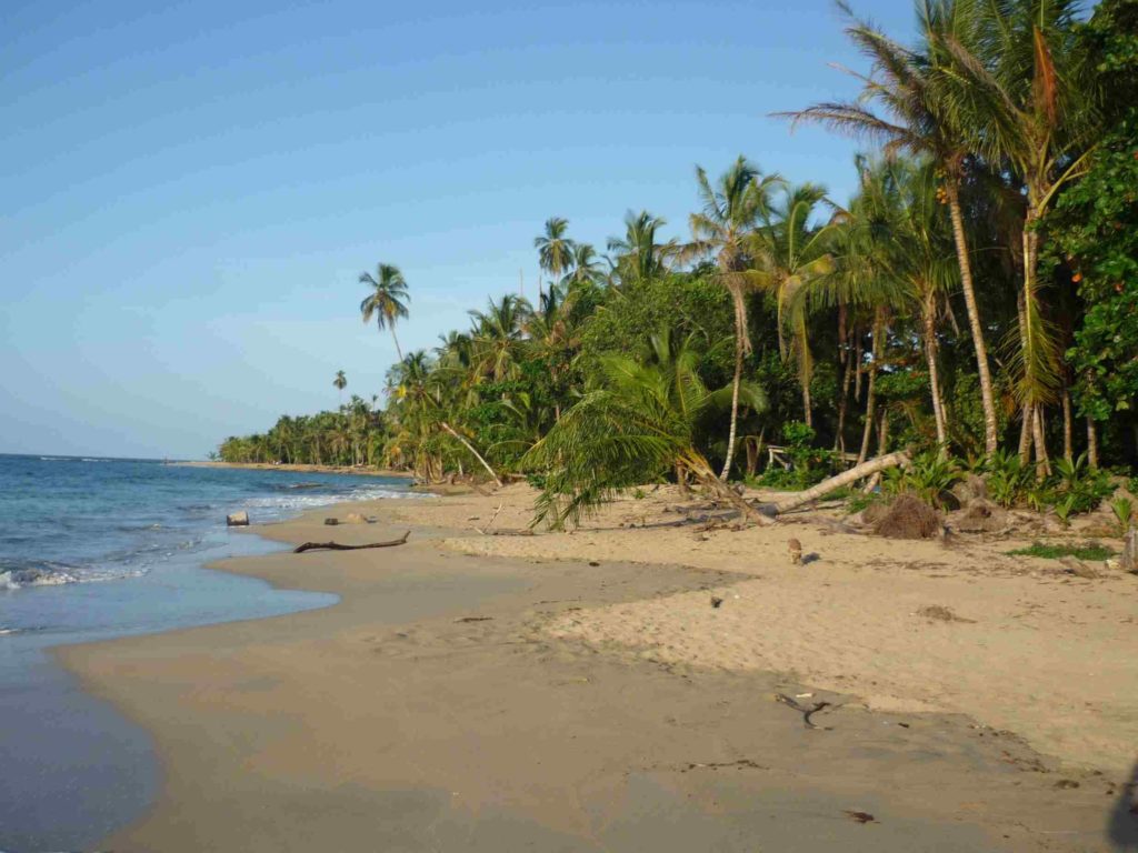 playa Cahuita Costa Rica